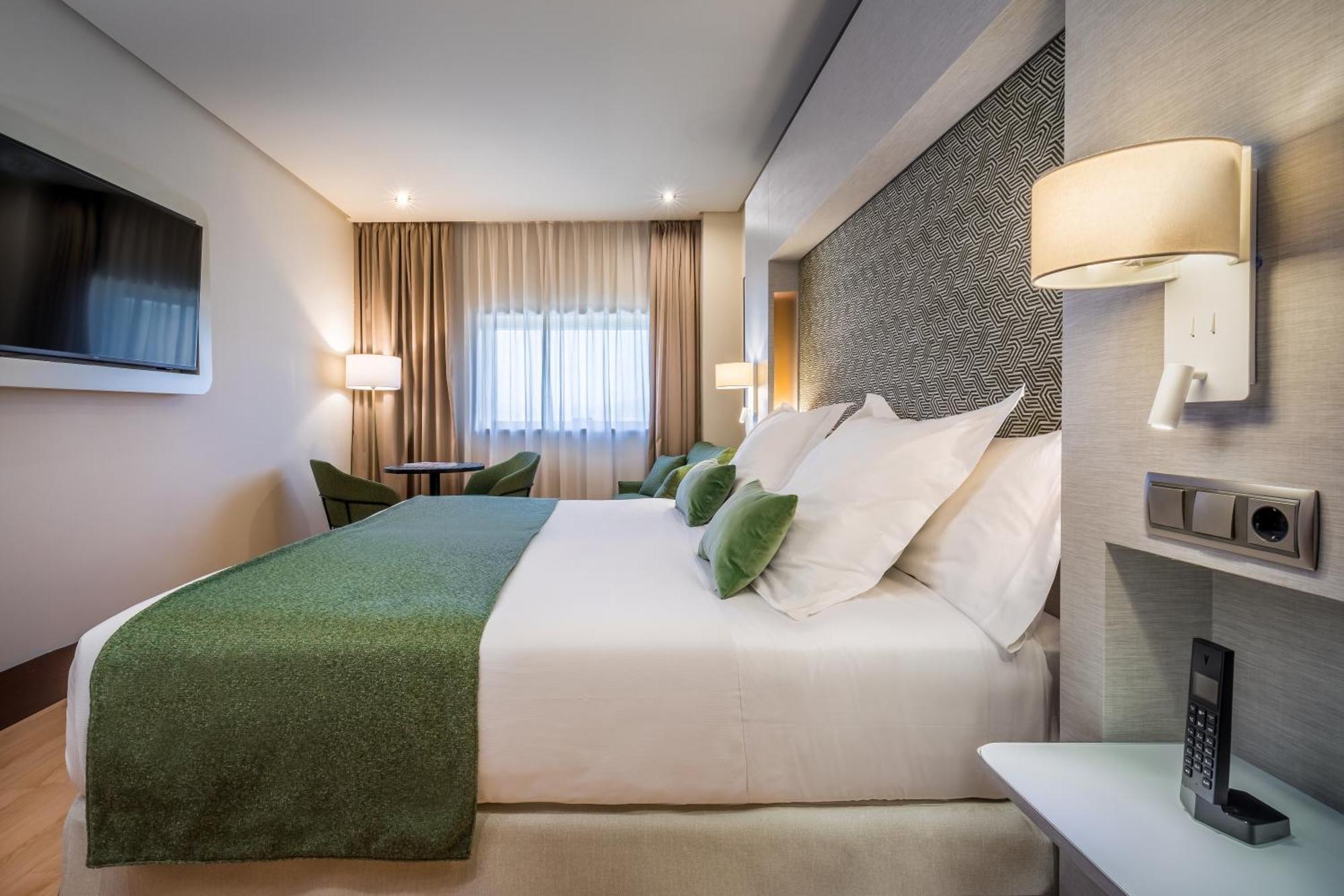 Deluxe Room a View