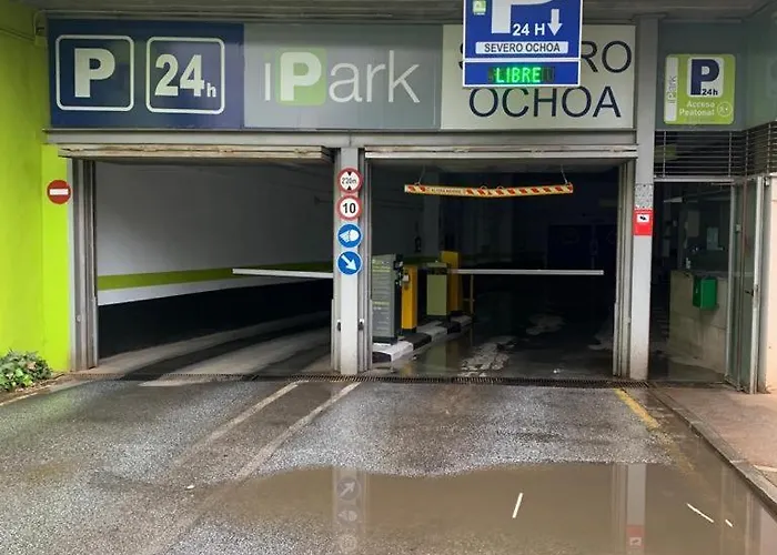 Domus Apartamentos Granada con parking gratuito en pleno centro